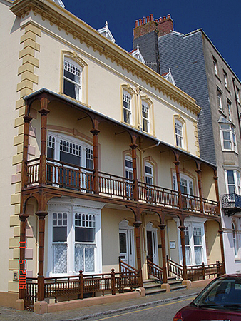 Paragon House front